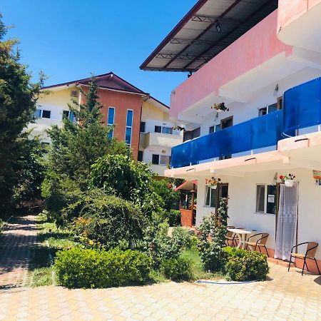 فندق Casa Paloma كوستِنيست المظهر الخارجي الصورة