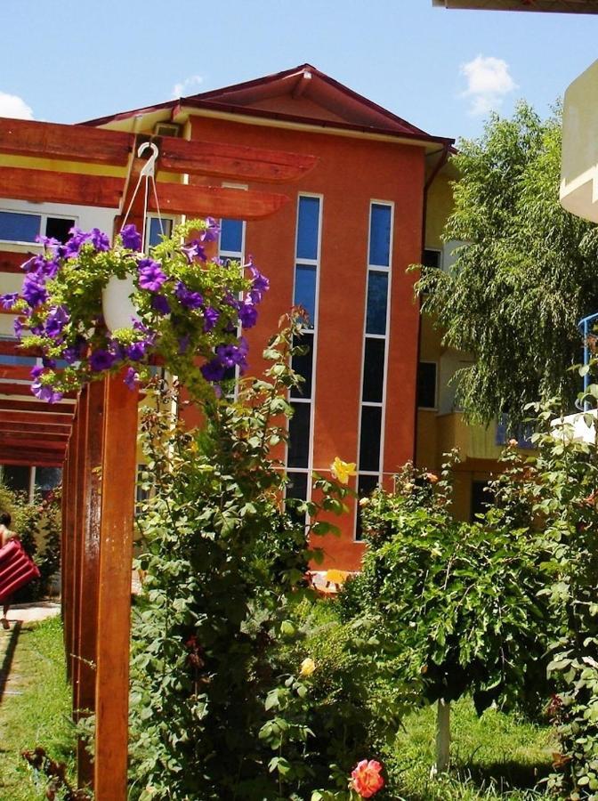 فندق Casa Paloma كوستِنيست المظهر الخارجي الصورة